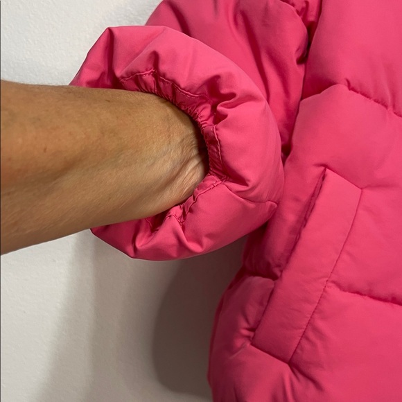 Urban Outfitters Puffer Jacket in Pink and Orange Size Small Petite PTP 27” EUC - Picture 8 of 8